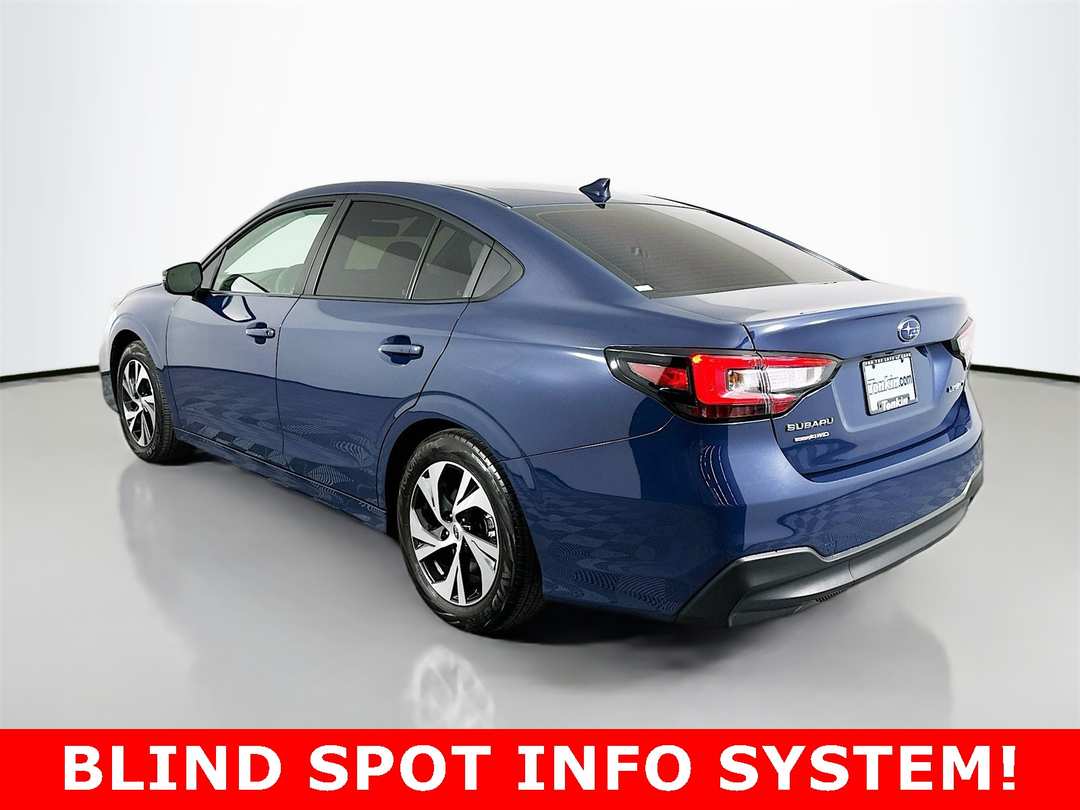 2025 Subaru Legacy Premium - Image 5