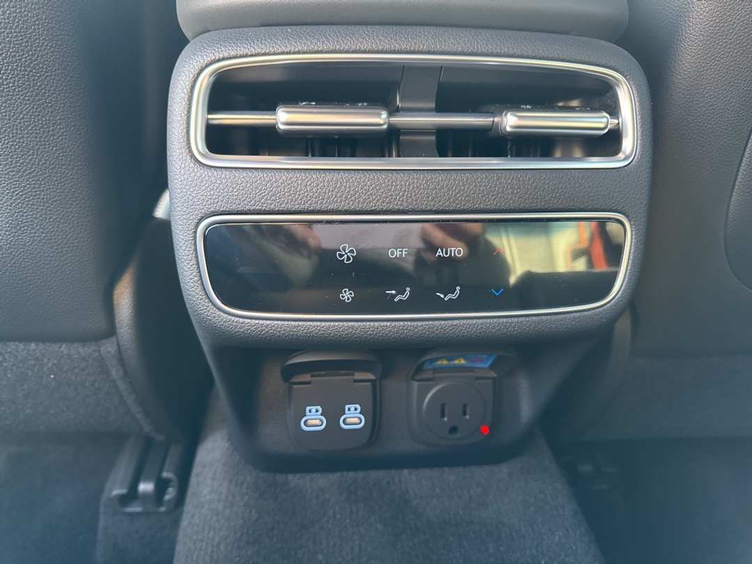 2026 Genesis Gv70 2.5T Sport Prestige - Image 45