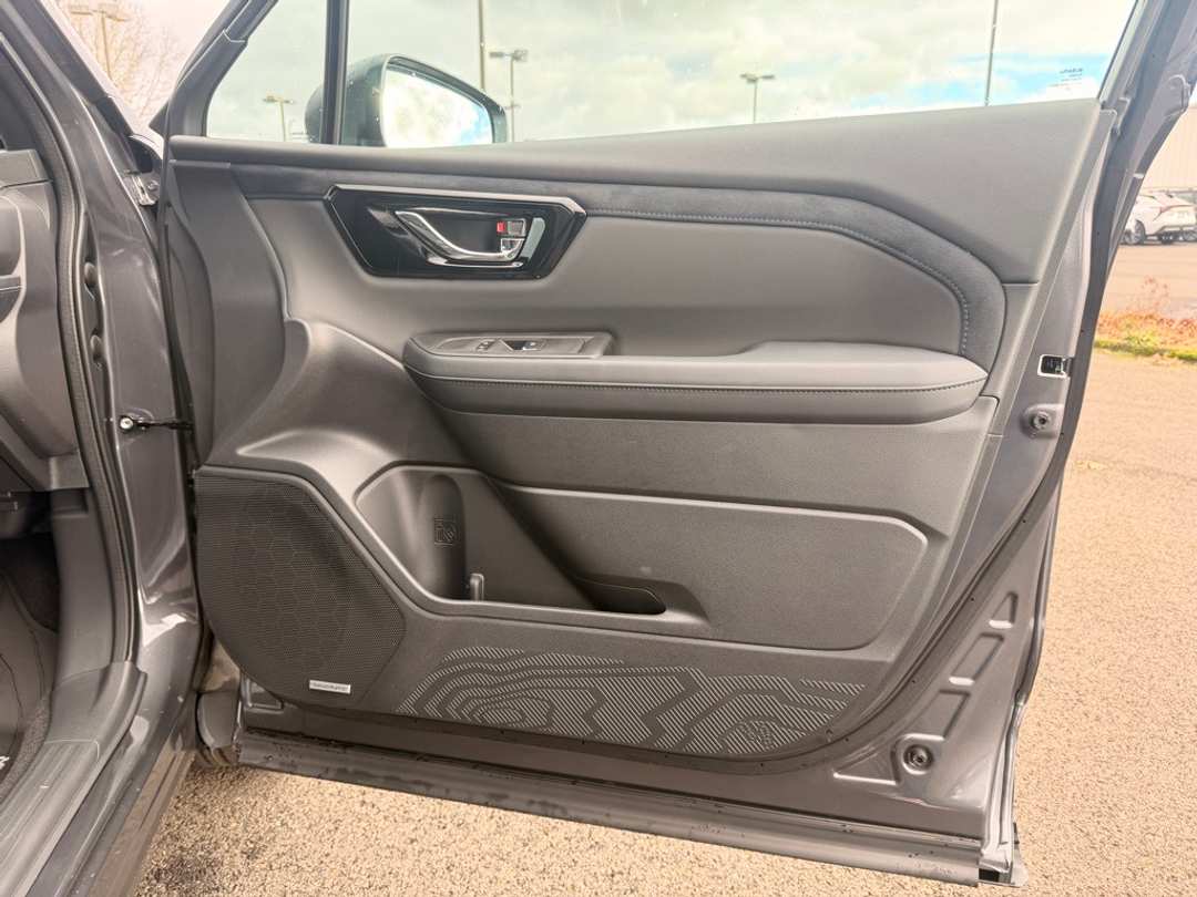 2026 Subaru Forester Limited - Image 27