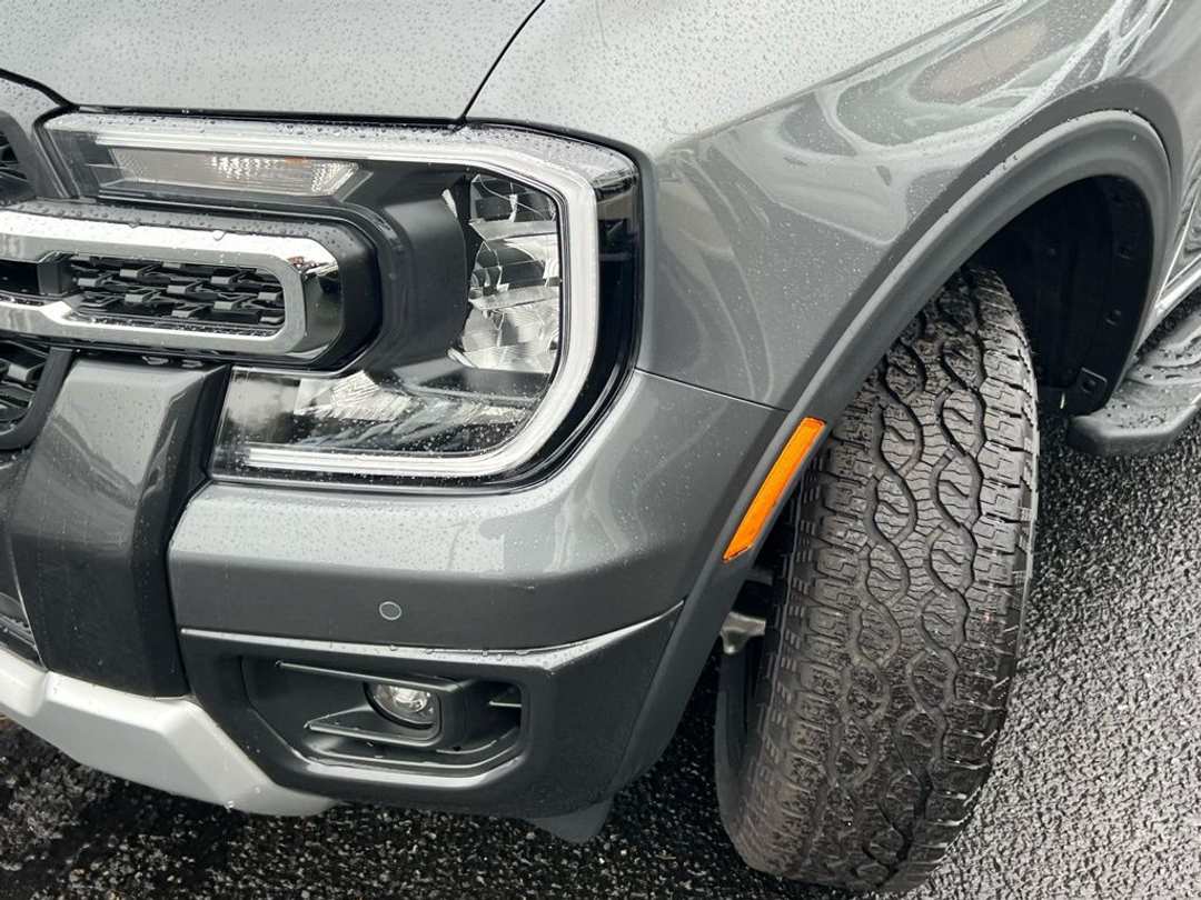 2026 Ford Ranger Lariat - Image 3