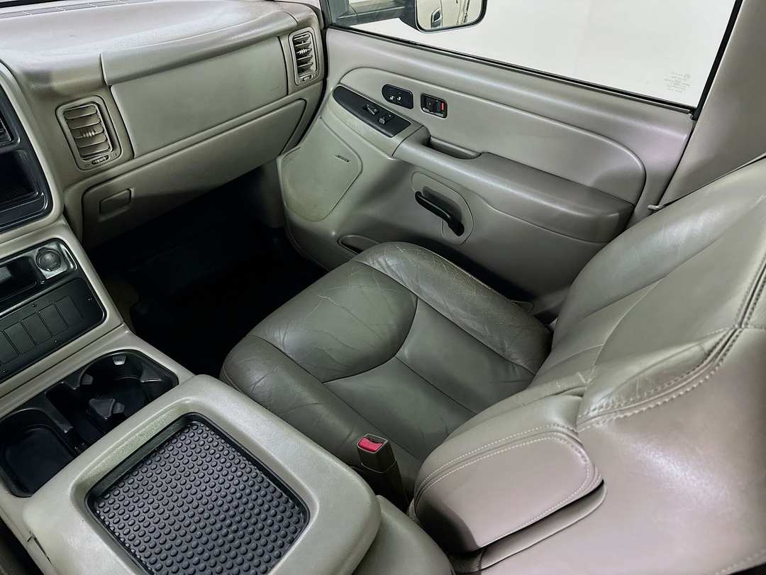 2006 Chevrolet Silverado 2500Hd LT - Image 22