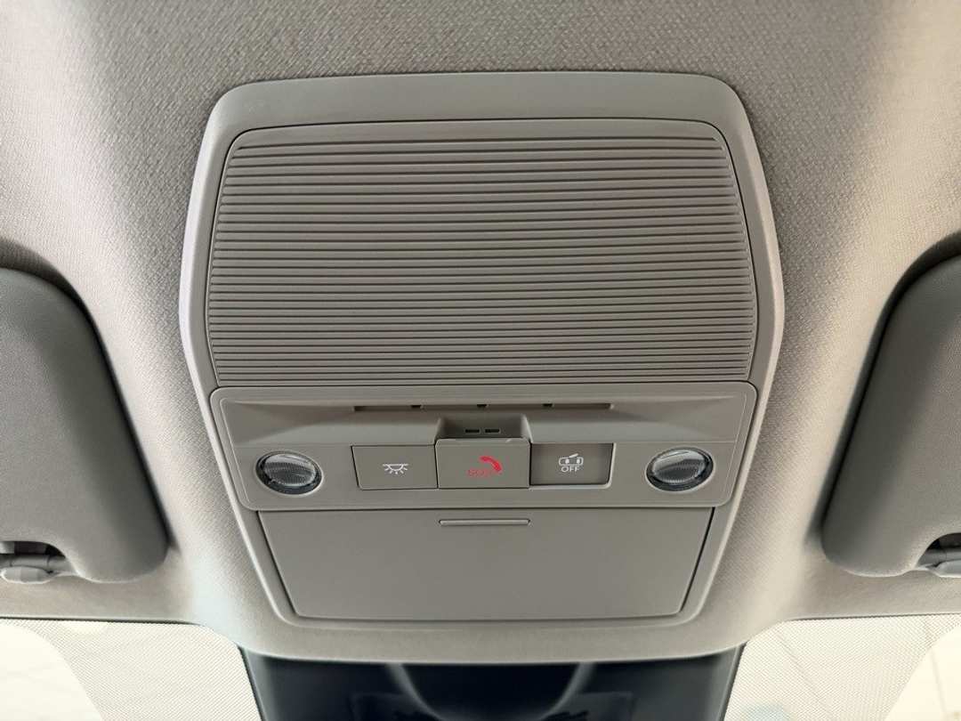 2026 Nissan Sentra SR - Image 29