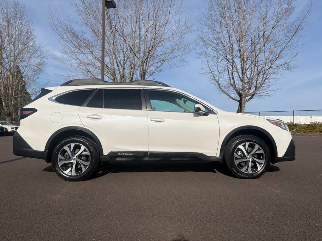 2020 Subaru Outback Limited - Image 8