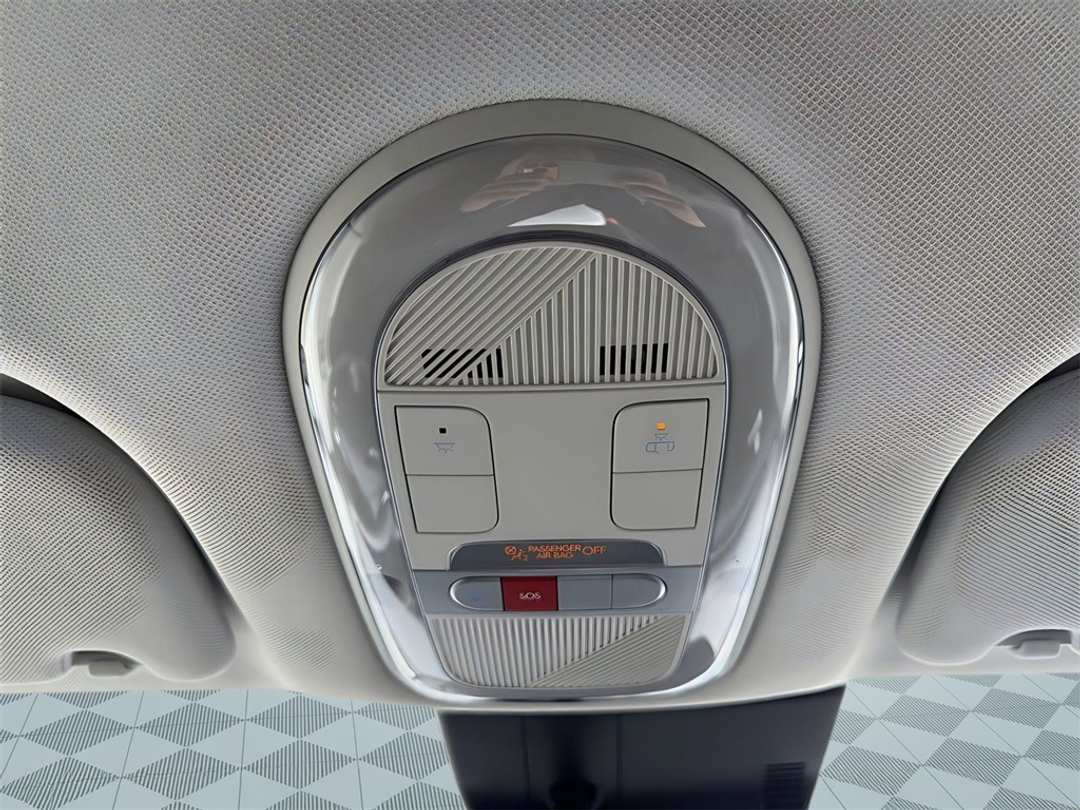 2026 Hyundai Ioniq 5 SE - Image 26