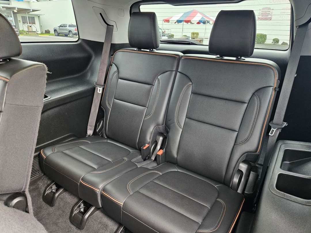 2021 GMC Acadia AT4 - Image 31