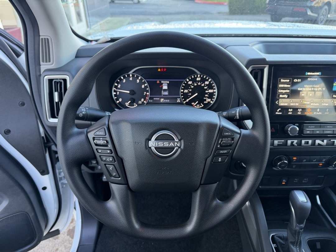 2026 Nissan Frontier SV - Image 18