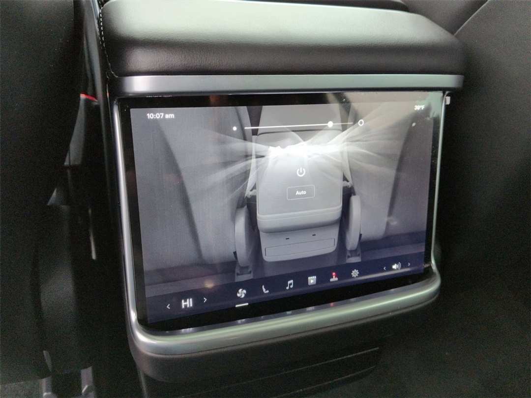 2024 Tesla Model X Base - Image 24