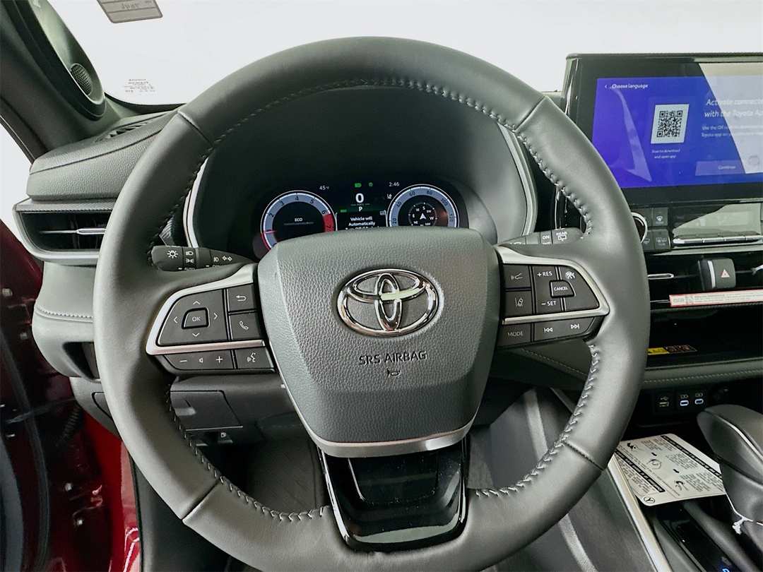 2026 Toyota Highlander XSE - Image 11