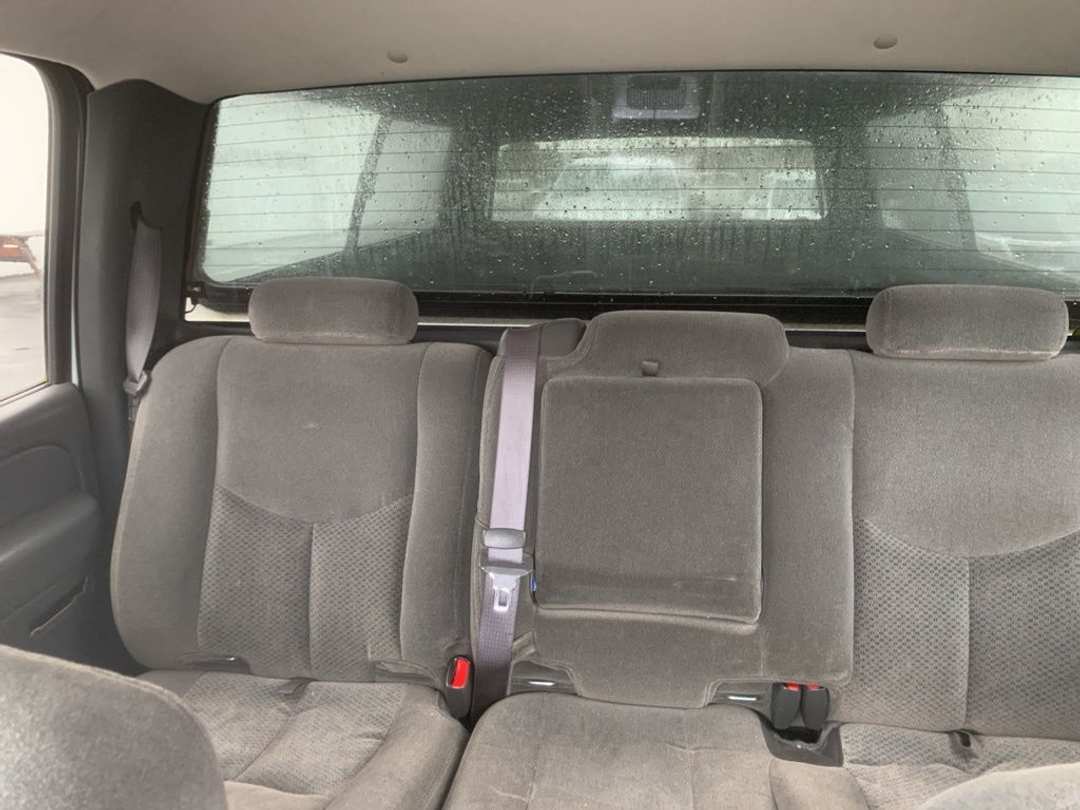 2005 Chevrolet Silverado 1500Hd LS - Image 23