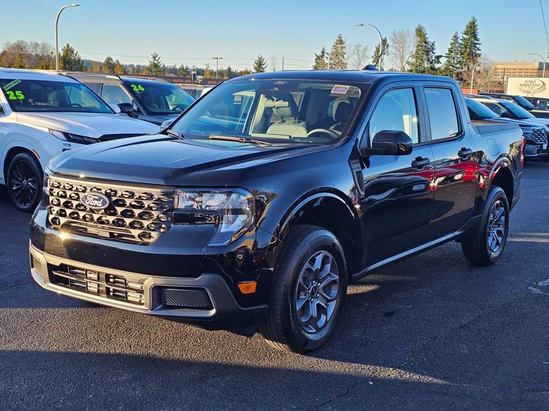 2026 Ford Maverick XLT - Image 3