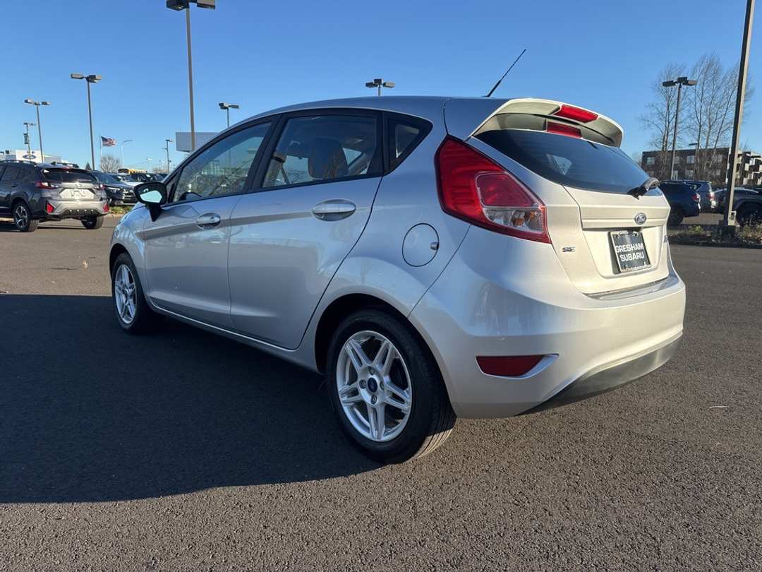 2018 Ford Fiesta SE - Image 5