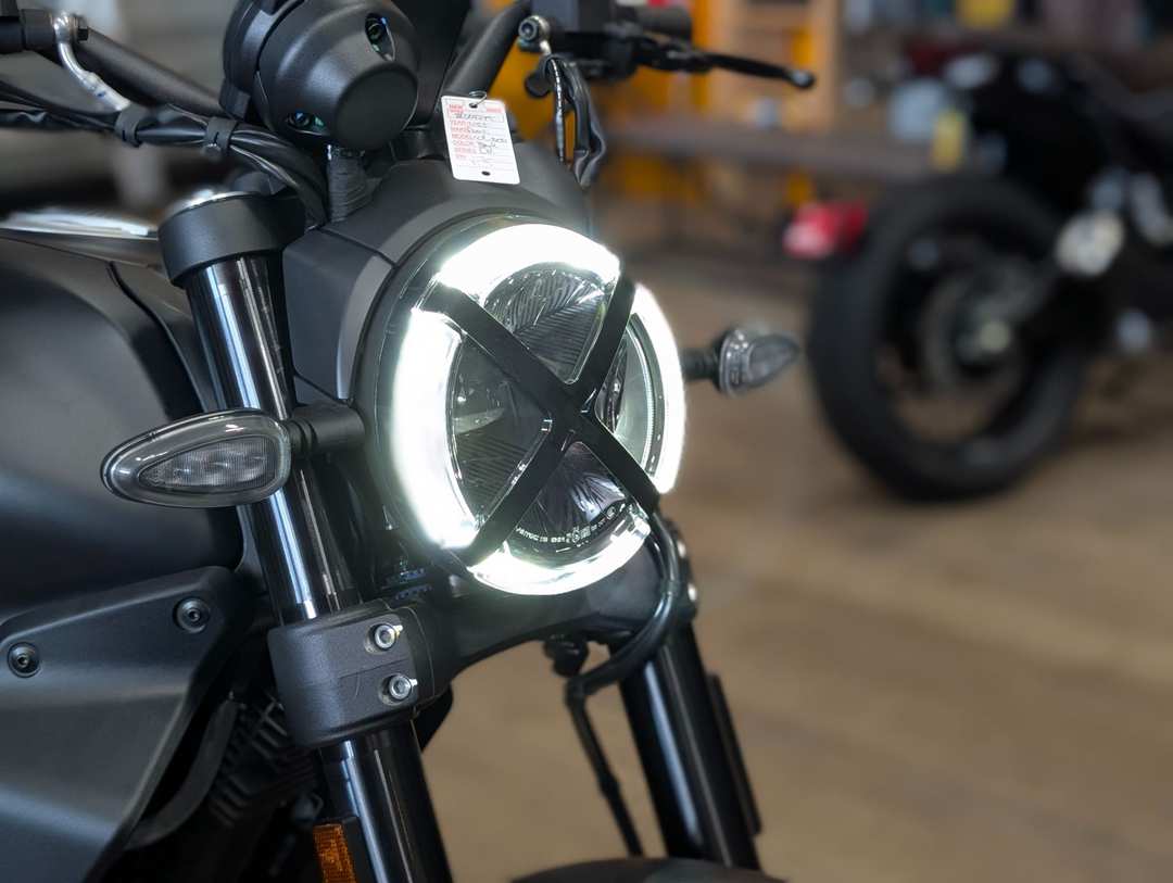 2025 Ducati Scrambler Icon Dark - Image 2