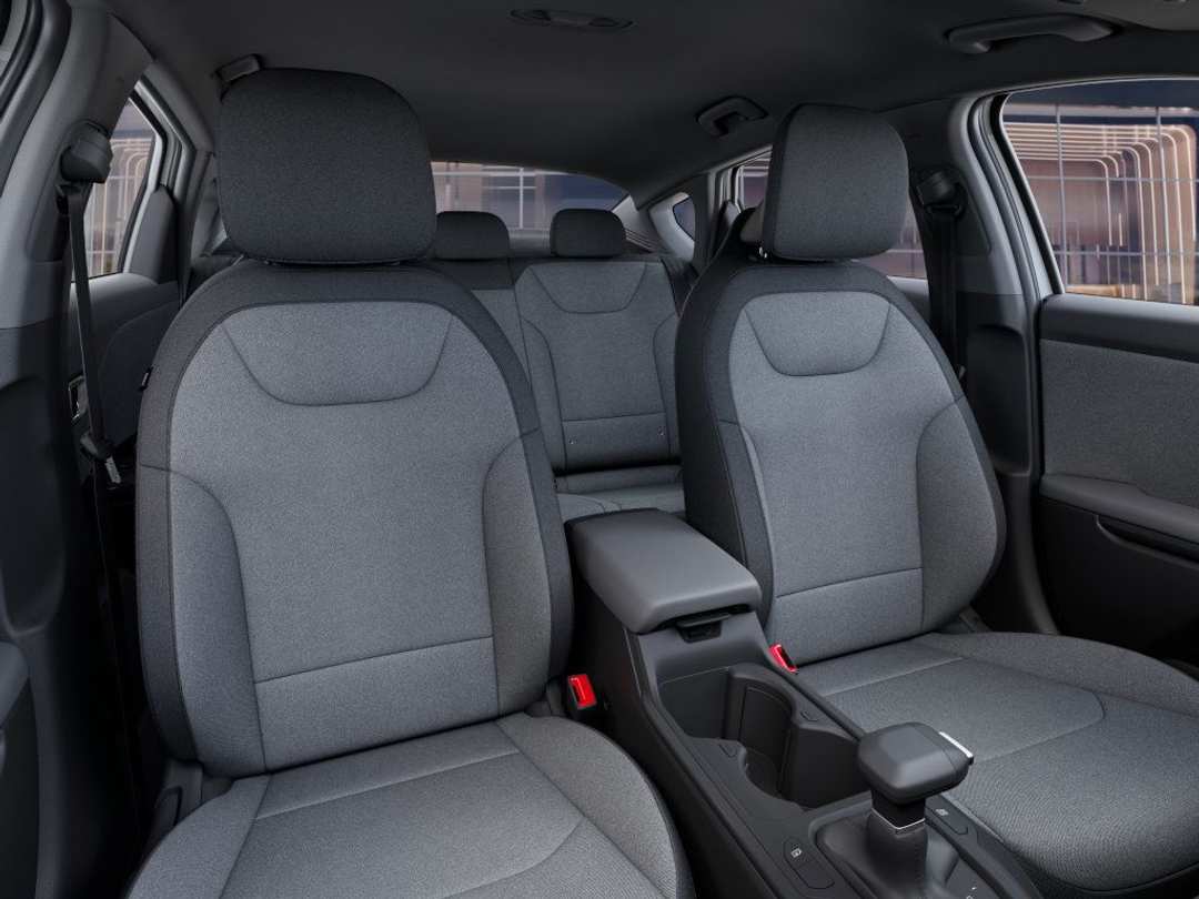 2025 Kia K4 LXS - Image 15