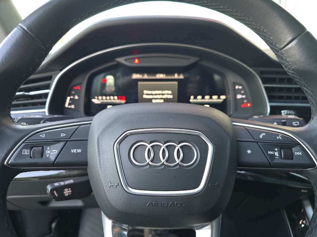 2022 Audi Q7 45 Premium - Image 24