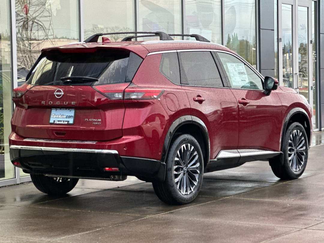 2026 Nissan Rogue Platinum - Image 3