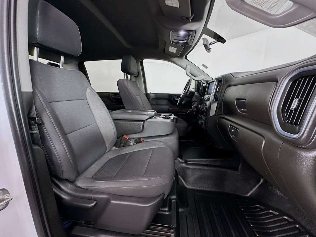 2021 Chevrolet Silverado 2500Hd LT - Image 29