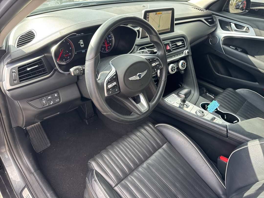 2019 Genesis G70 2.0T Advanced - Image 21