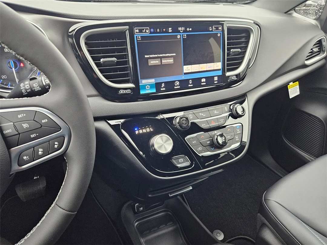 2026 Chrysler Voyager LX - Image 19