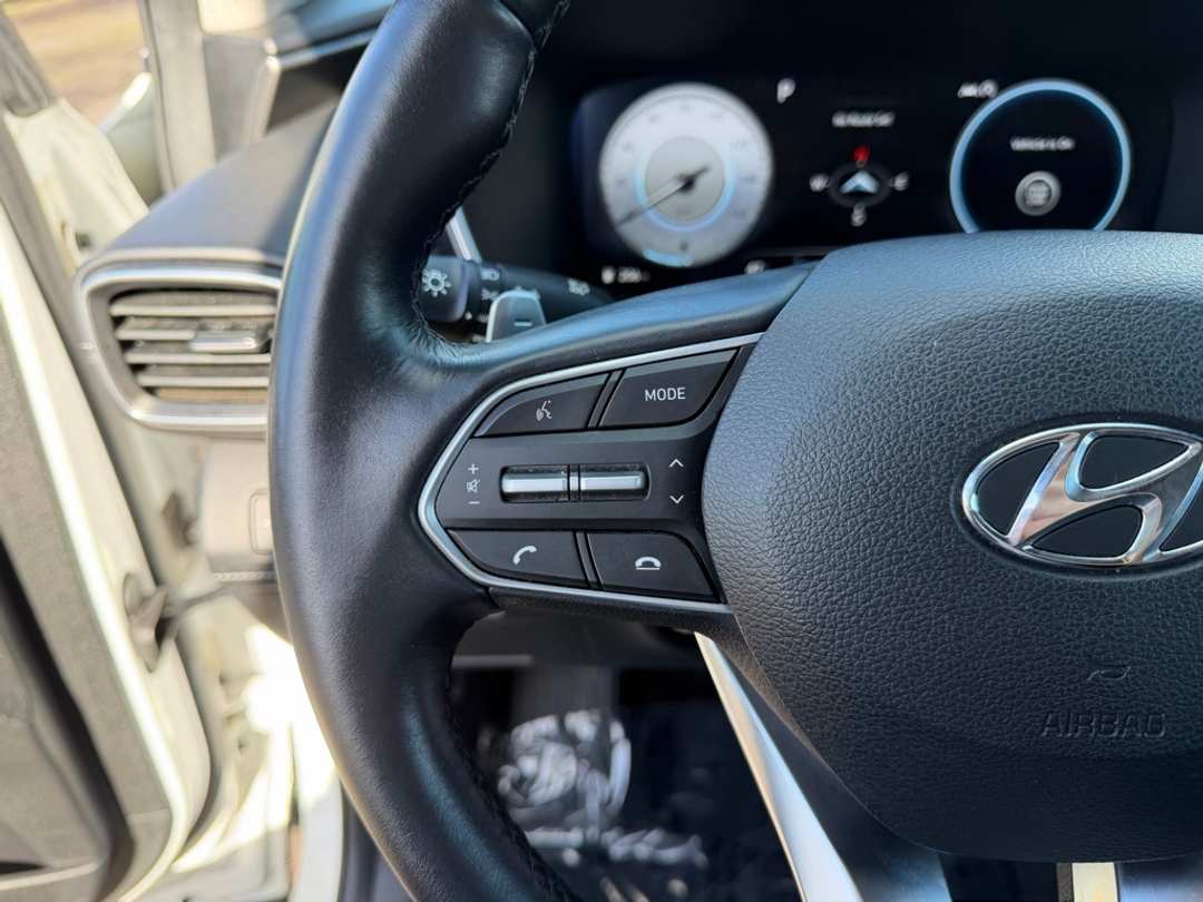 2023 Hyundai Santa Fe Limited - Image 21