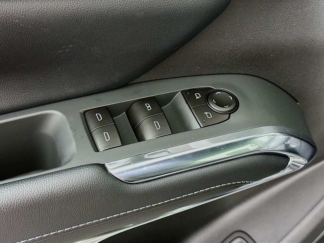 2026 Chevrolet Traverse LT - Image 18