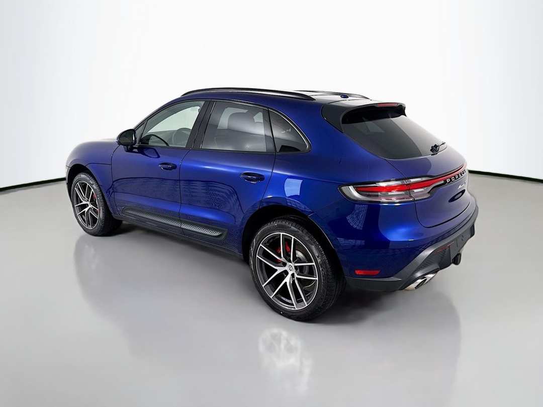 2026 Porsche Macan S - Image 3