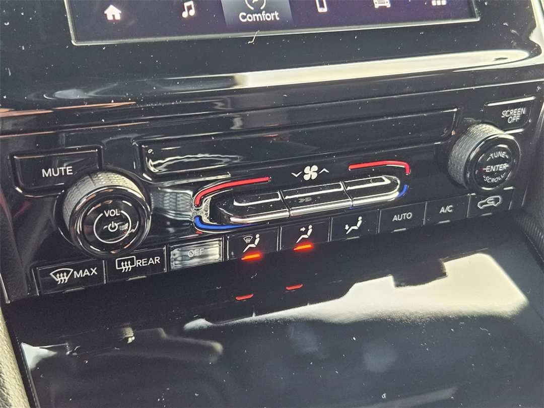 2025 Jeep Grand Cherokee L Laredo - Image 24