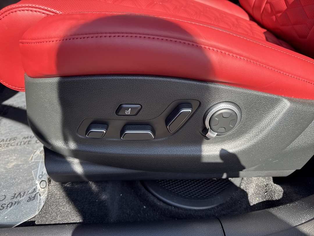 2025 Genesis Gv80 3.5T eSC - Image 23