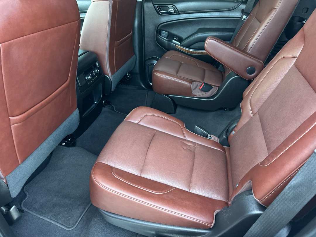 2019 Chevrolet Tahoe Premier - Image 11