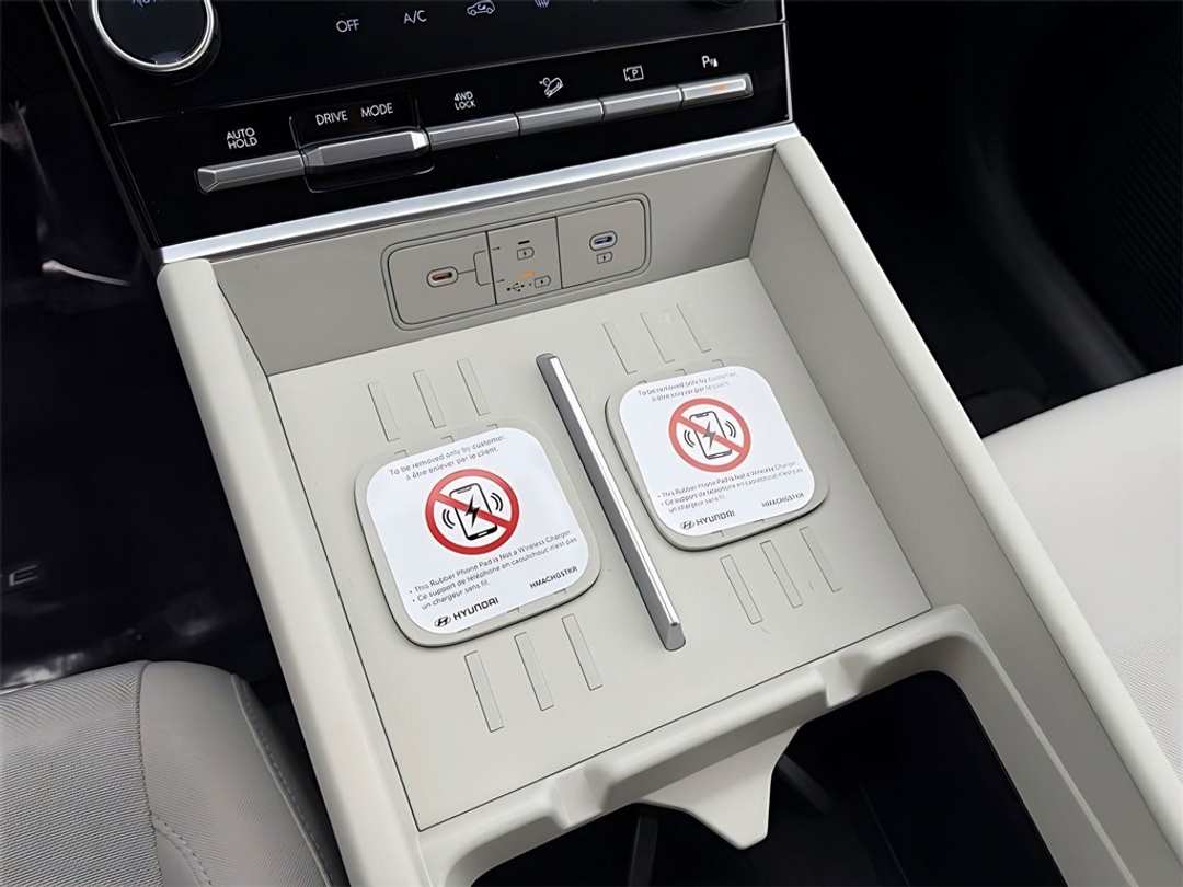 2026 Hyundai Santa Fe SE - Image 23