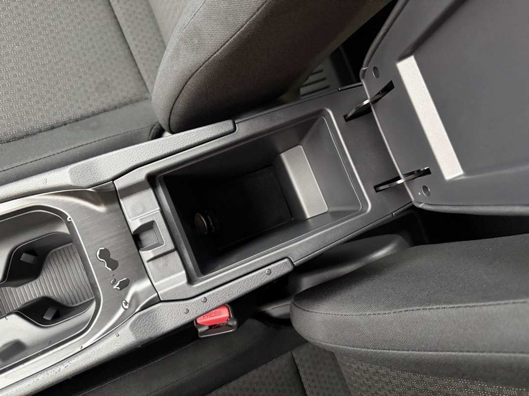 2026 Nissan Kicks S - Image 26