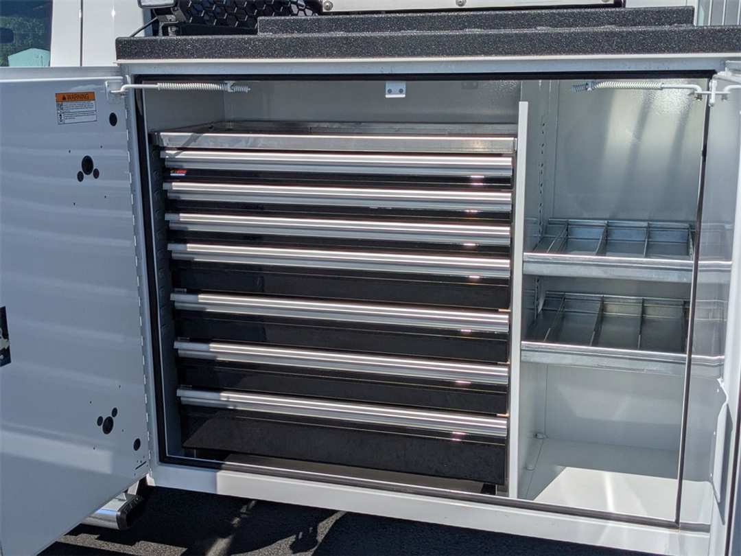 2024 Ram 5500Hd Tradesman - Image 10