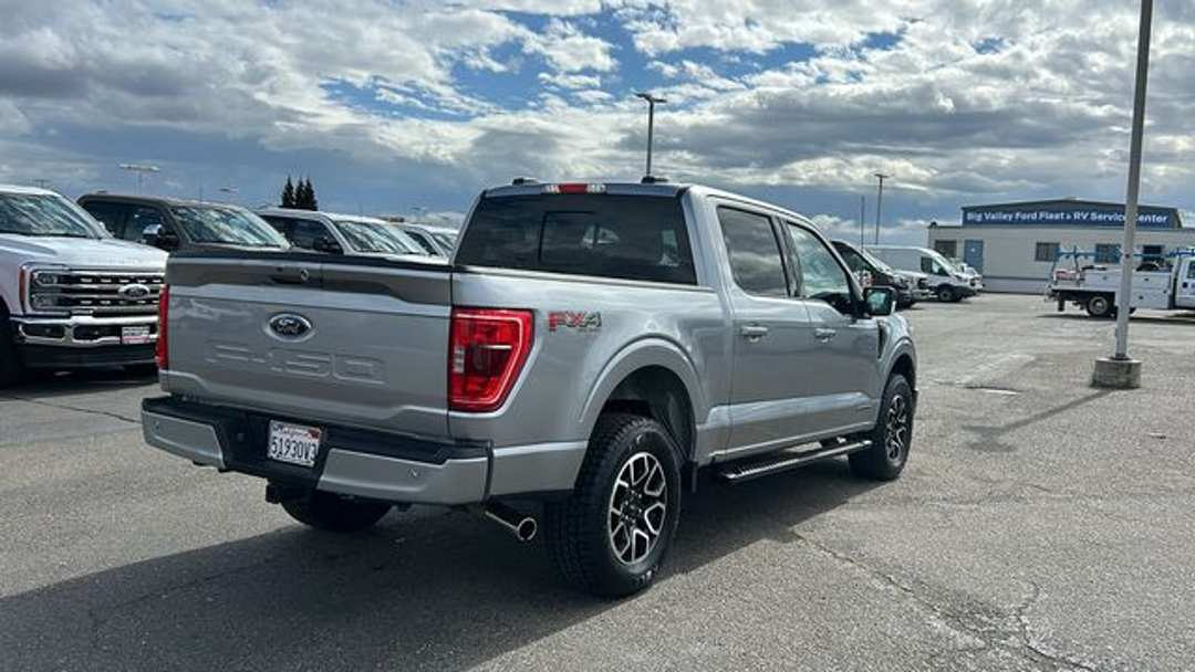 2023 Ford F-150 XLT - Image 3