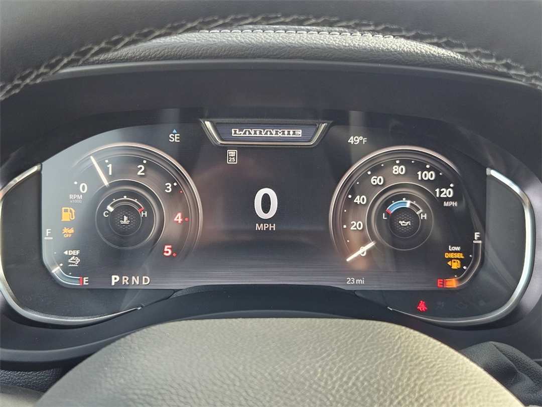 2026 Ram 2500 Laramie - Image 16