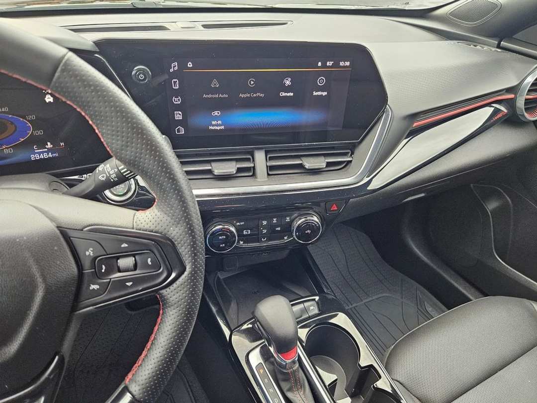 2025 Chevrolet Trax 2RS - Image 19