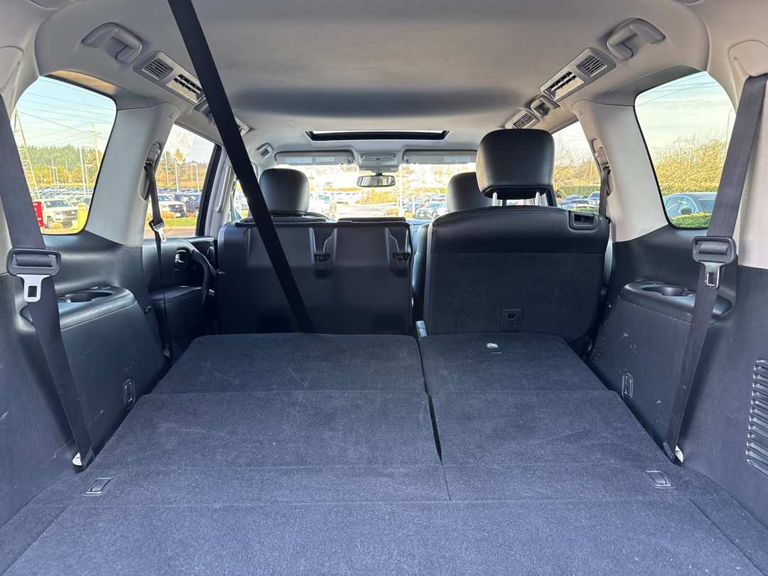 2019 Nissan Armada SL - Image 15