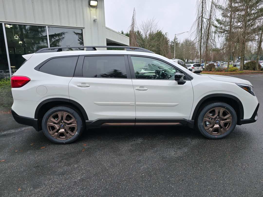 2026 Subaru Ascent Limited Bronze Edition - Image 3