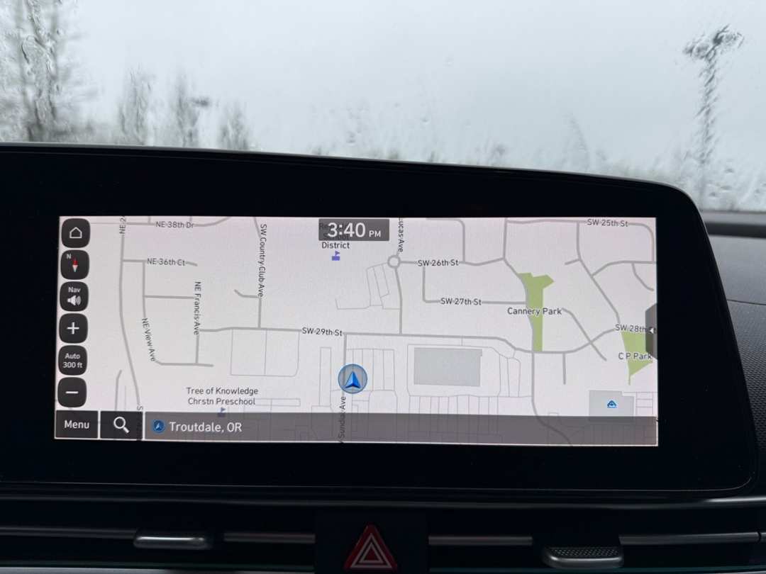 2021 Hyundai Elantra Limited - Image 14