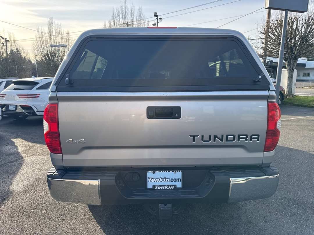 2014 Toyota Tundra SR5 - Image 6