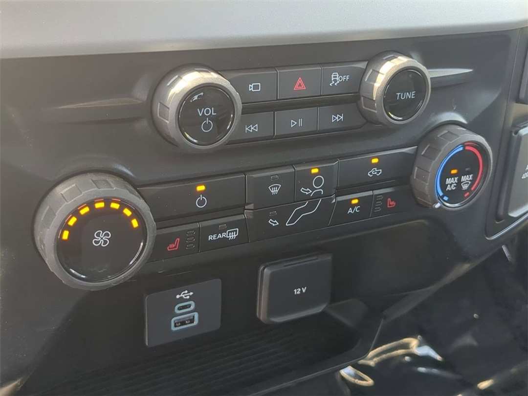 2025 Ford F-350Sd XLT - Image 21