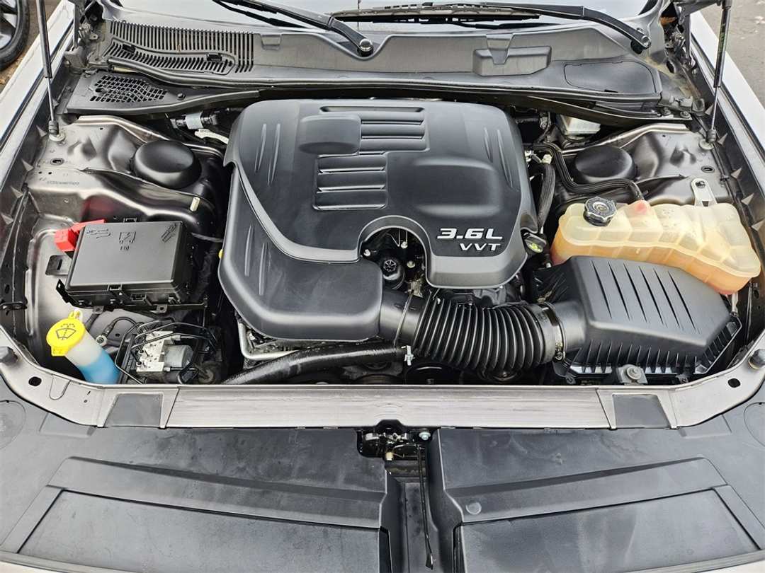 2022 Dodge Challenger SXT - Image 33