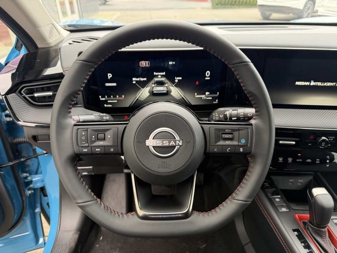 2026 Nissan Kicks SR - Image 17