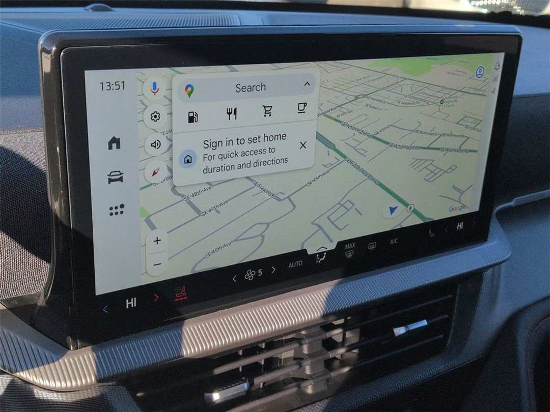 2026 Ford Explorer ST - Image 19