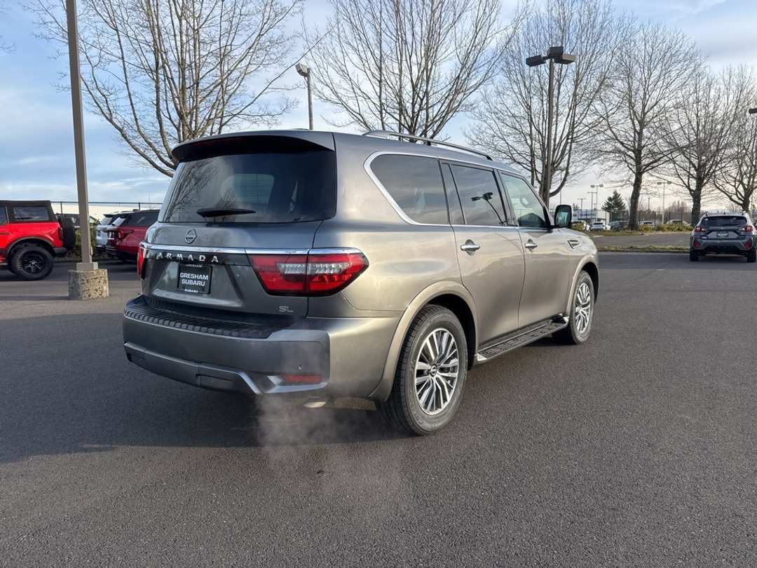 2023 Nissan Armada SL - Image 7