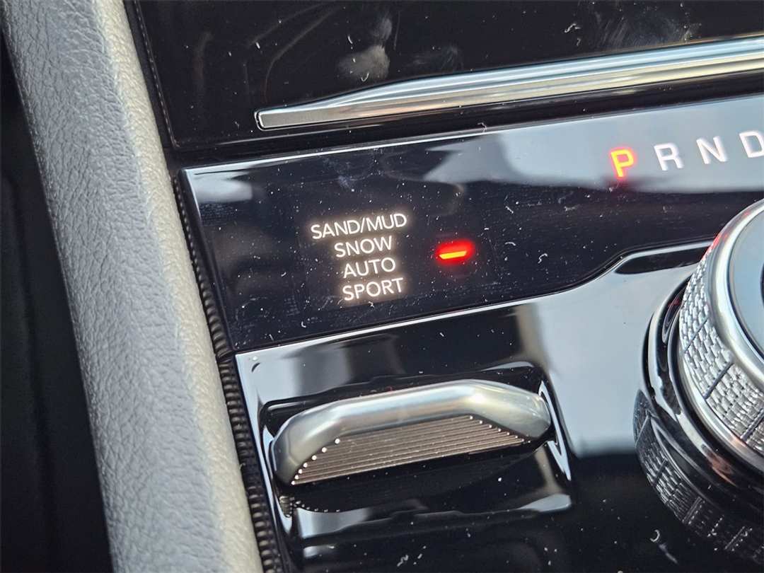 2025 Jeep Grand Cherokee Limited - Image 25