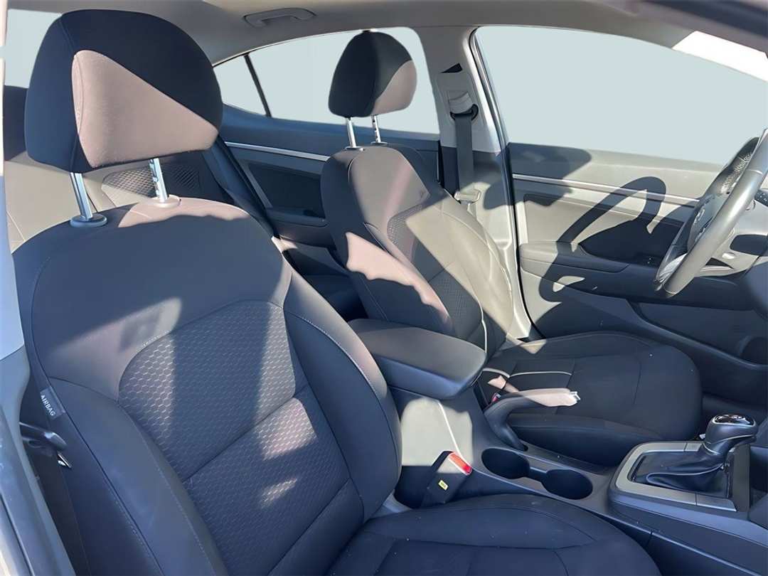 2020 Hyundai Elantra Value Edition - Image 10