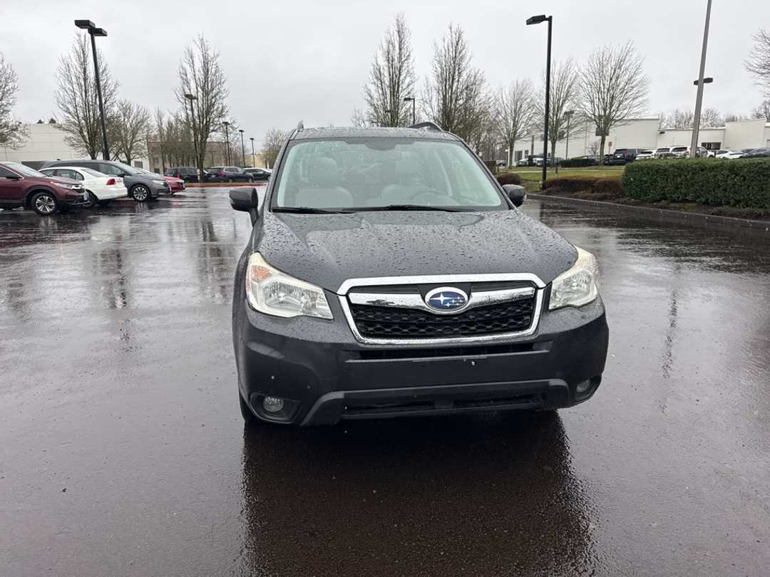 2016 Subaru Forester 2.5i Touring - Image 2