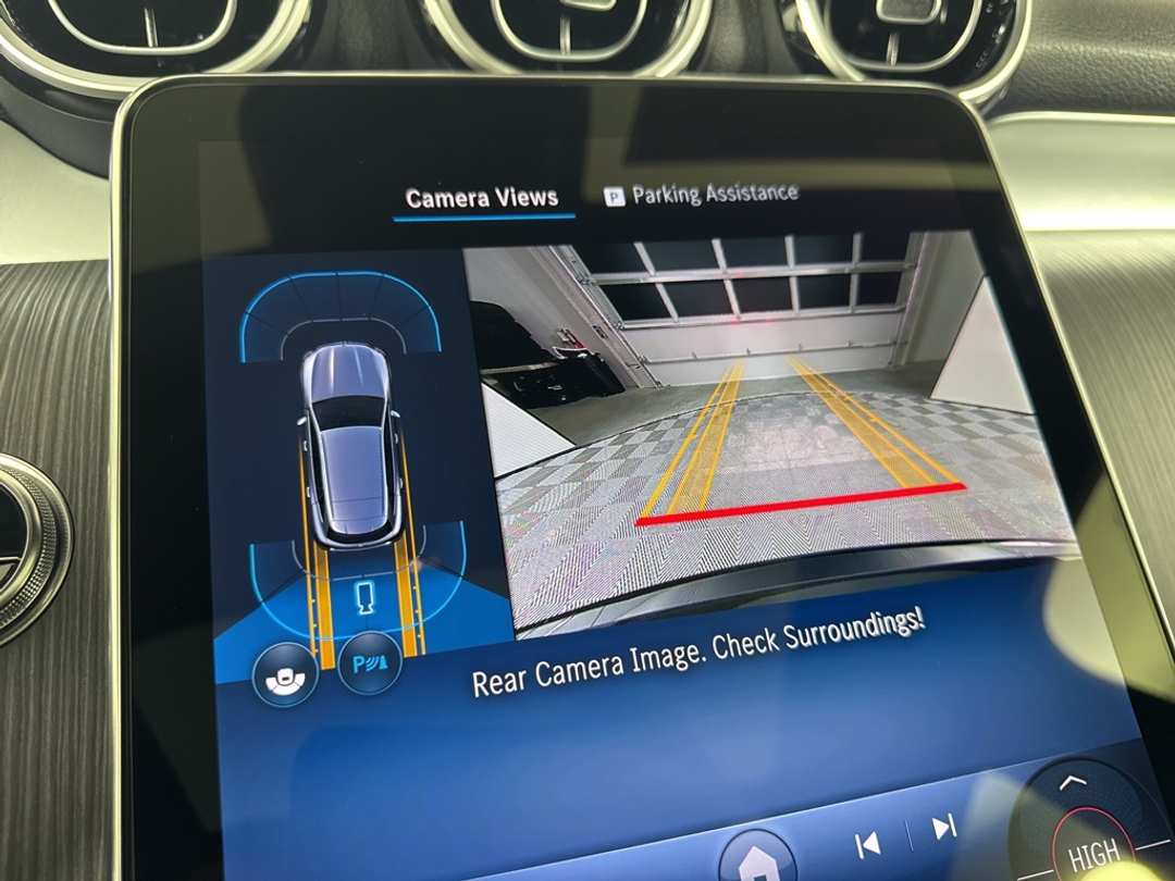 2026 Mercedes-Benz GLC GLC 300 - Image 32