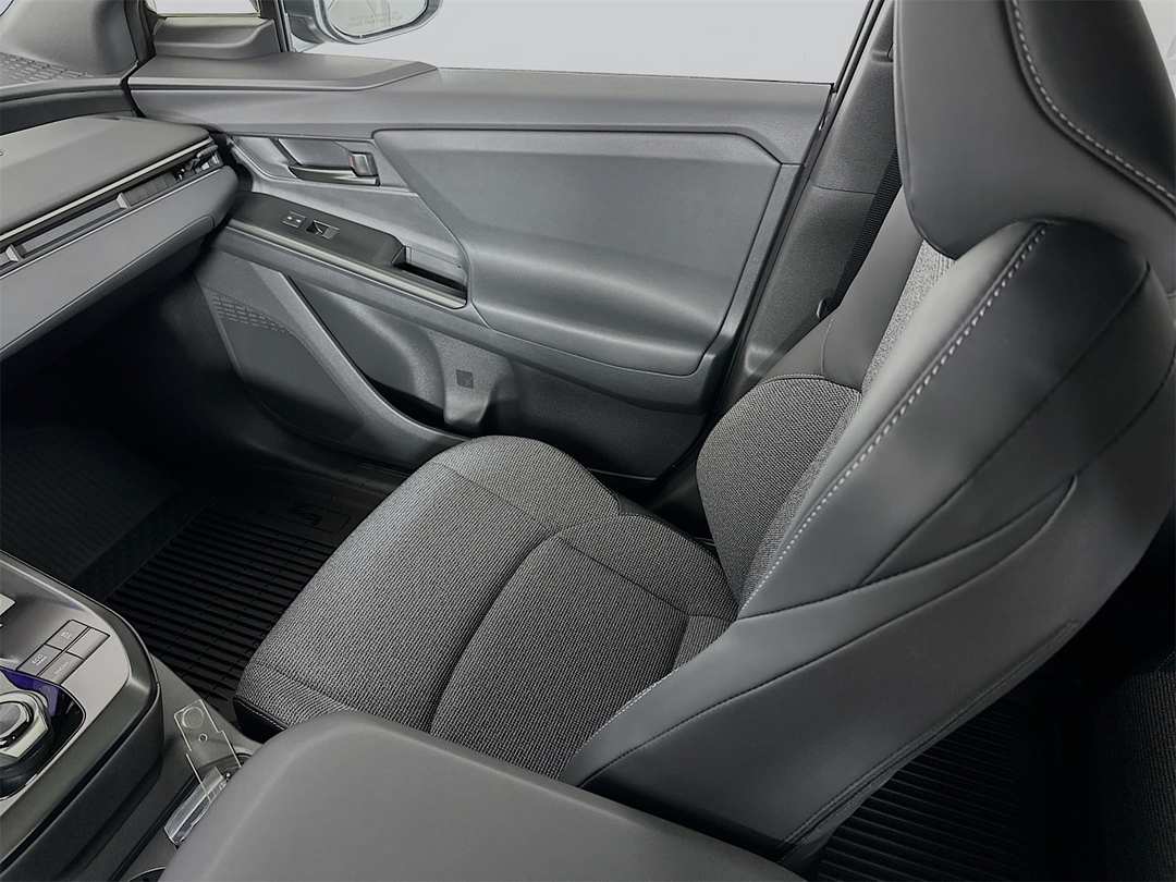 2026 Toyota Bz XLE Plus - Image 23