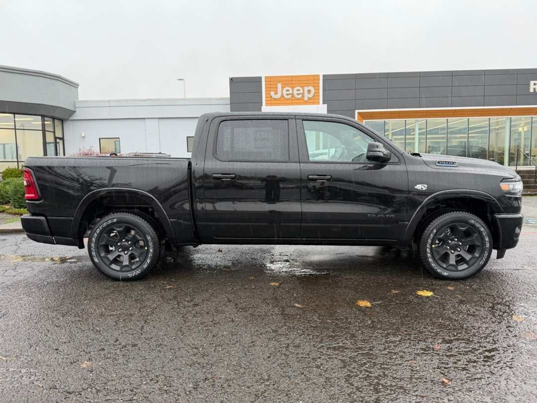 2026 Ram 1500 Big Horn/Lone Star - Image 9