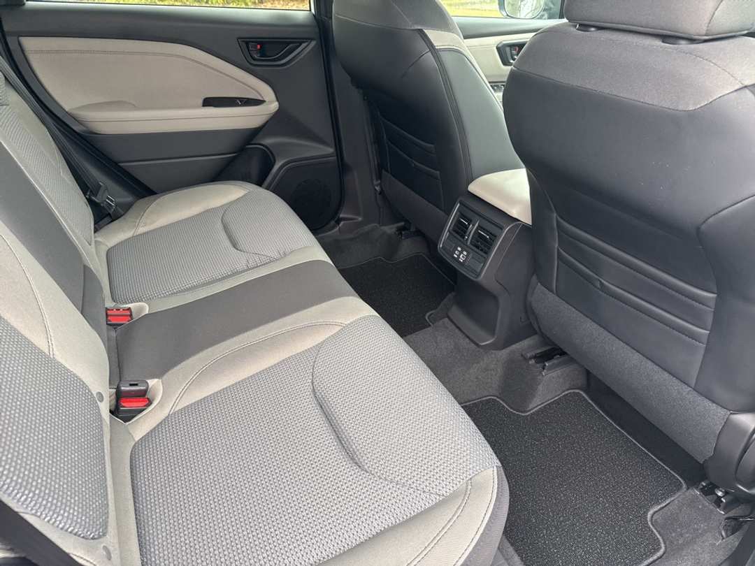 2026 Subaru Forester Premium - Image 23